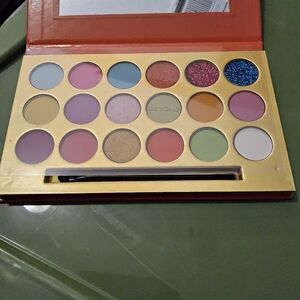 Beyond Eyeshadow palette